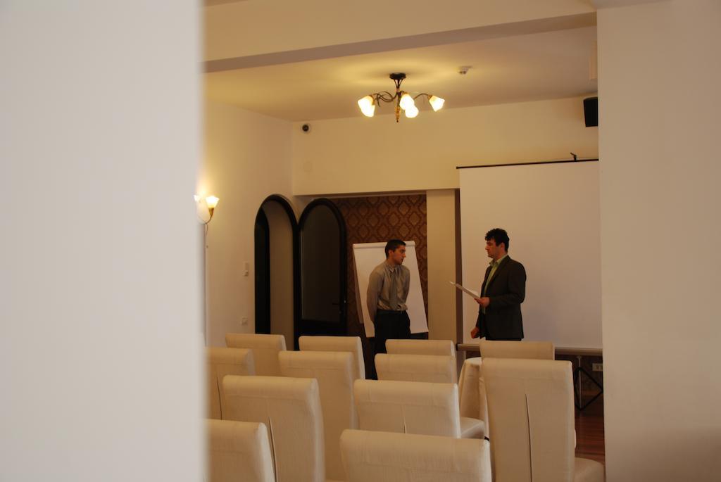 Hanul Domnesc براشوف المظهر الخارجي الصورة