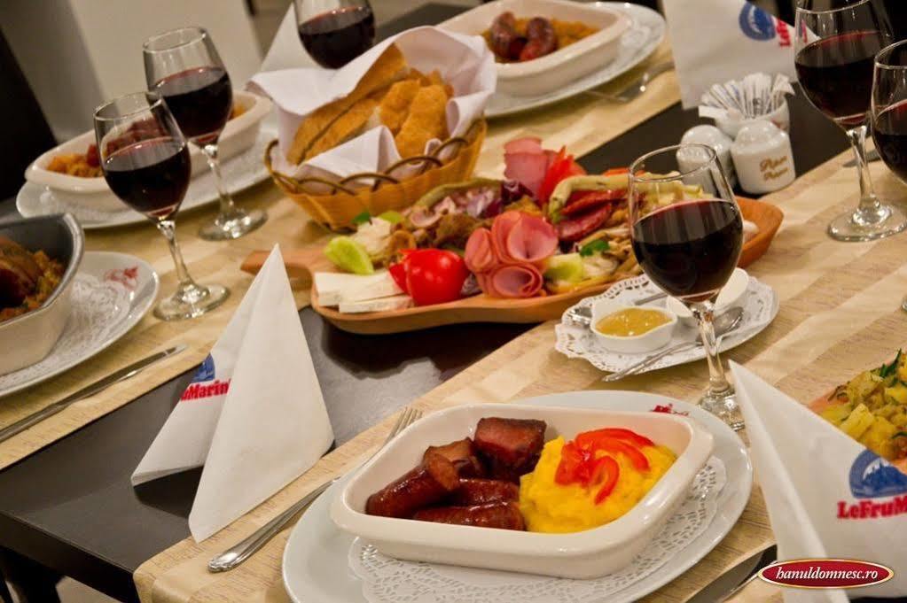 Hanul Domnesc براشوف المظهر الخارجي الصورة