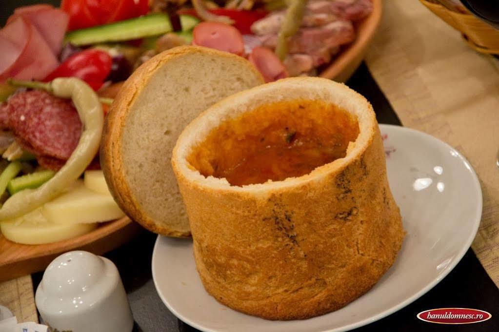 Hanul Domnesc براشوف المظهر الخارجي الصورة